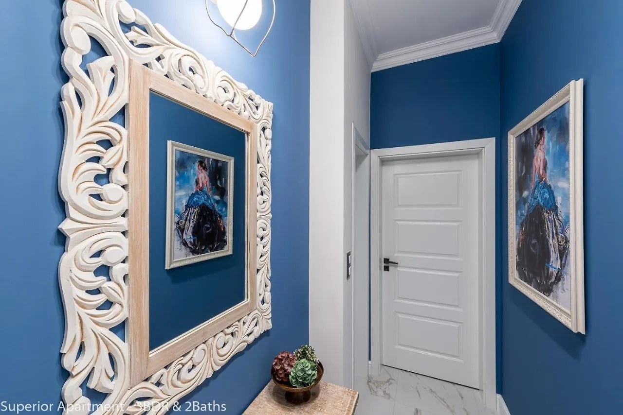 Luxury & Unique - Top Center Apt. - 3Bdr & 2 Baths Σόφια 0*,